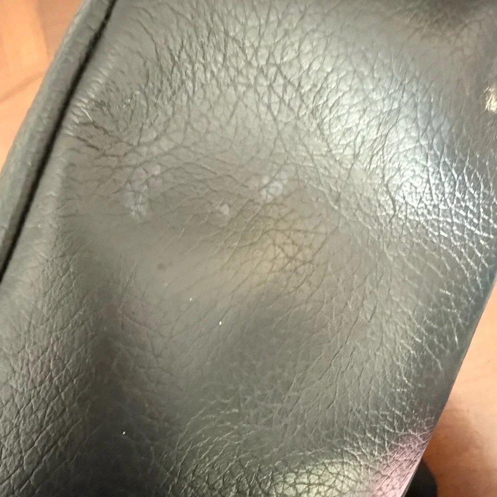 Storksak St. James Leather Diaper Bag Backpack - Picture 10 of 12